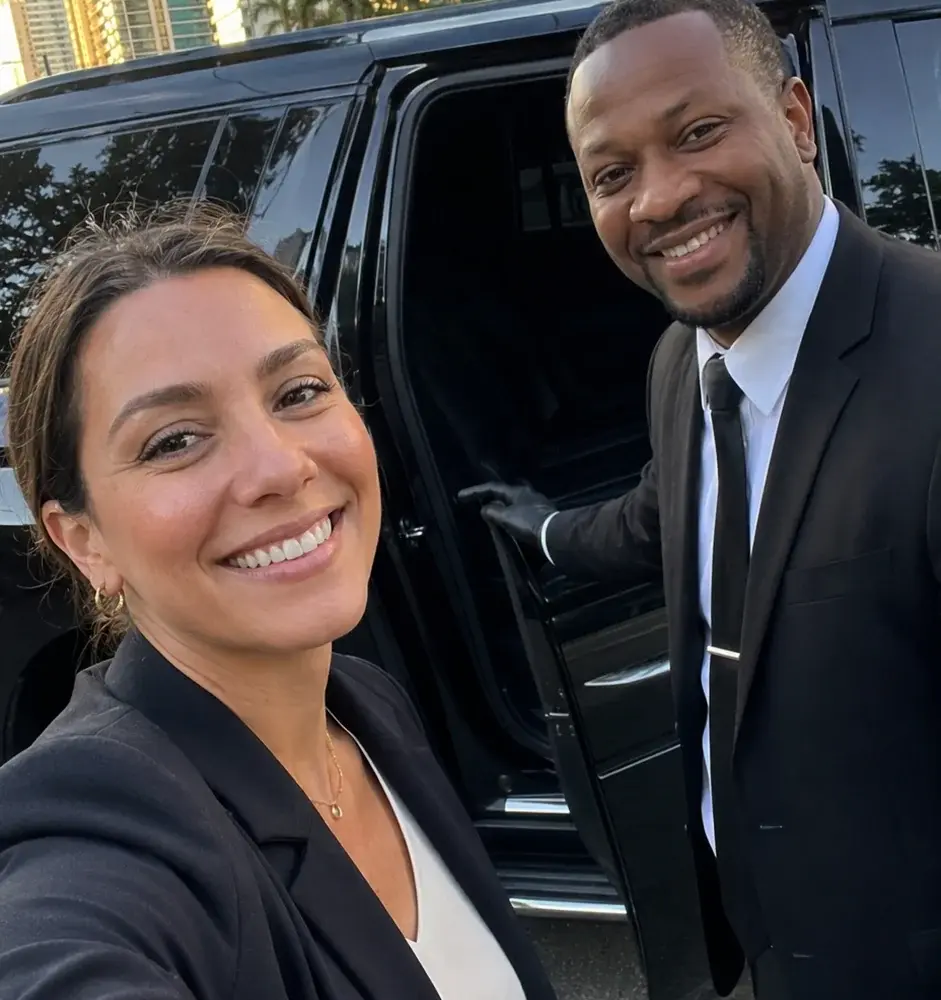 Chauffeur Selfie C Chauffeur Selfie C